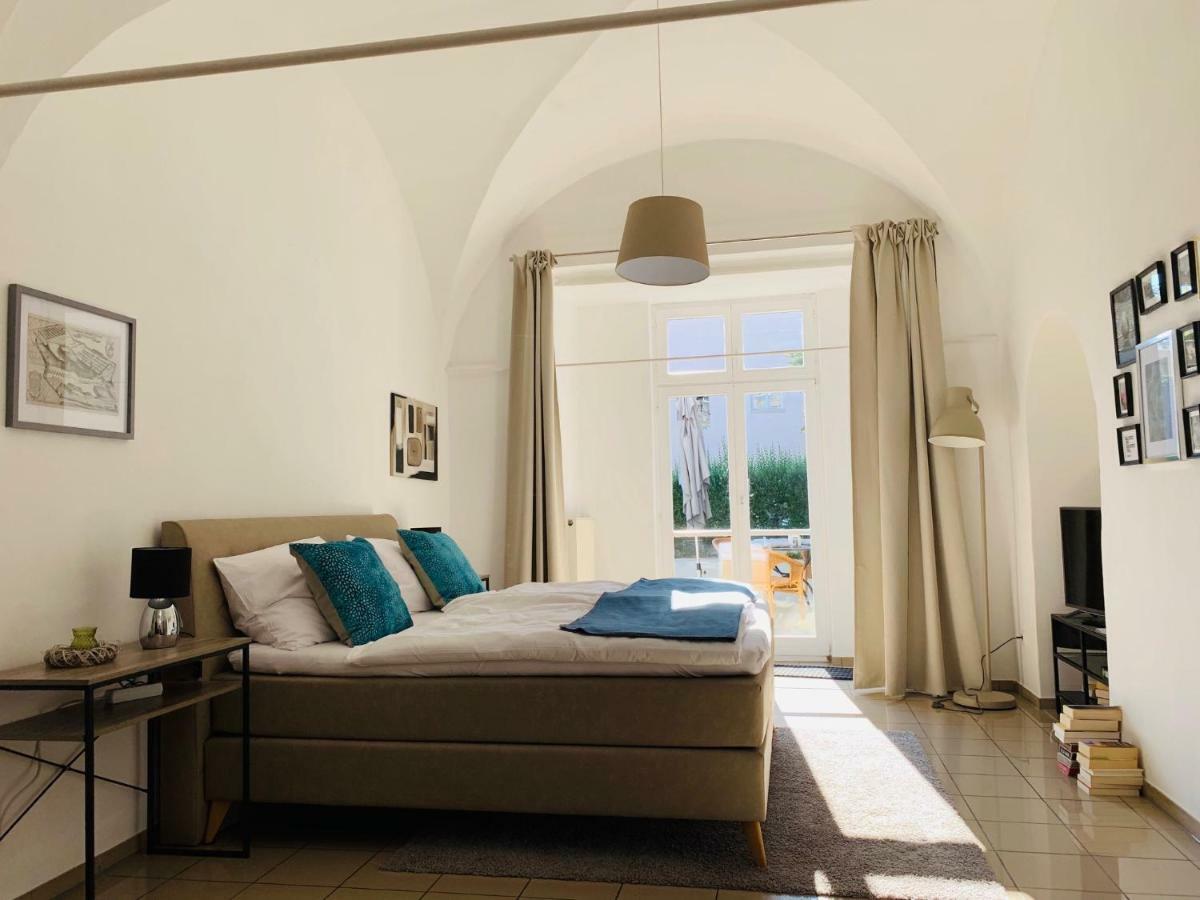 Wohnen In Ehemaligen Kloster Lichtenfels  Buitenkant foto